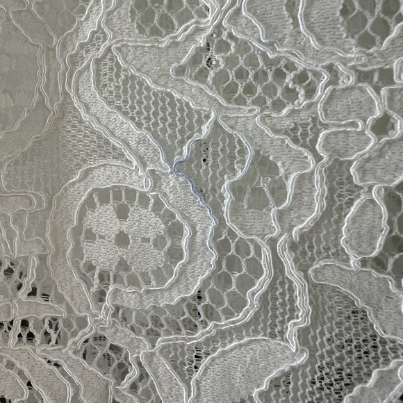 NWT WHITE LACE COLUMN MIDI DRESS - Picture 7 of 8